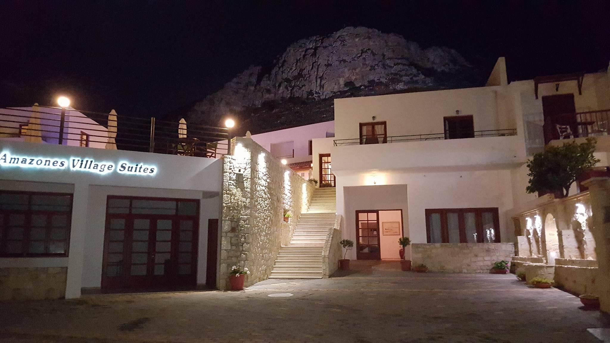 Amazones Village Suites Херсониссос Экстерьер фото
