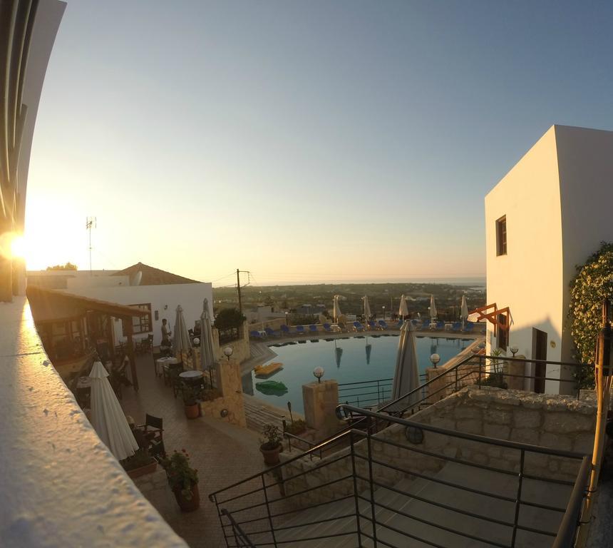 Amazones Village Suites Херсониссос Экстерьер фото