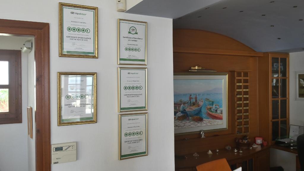 Amazones Village Suites Херсониссос Экстерьер фото