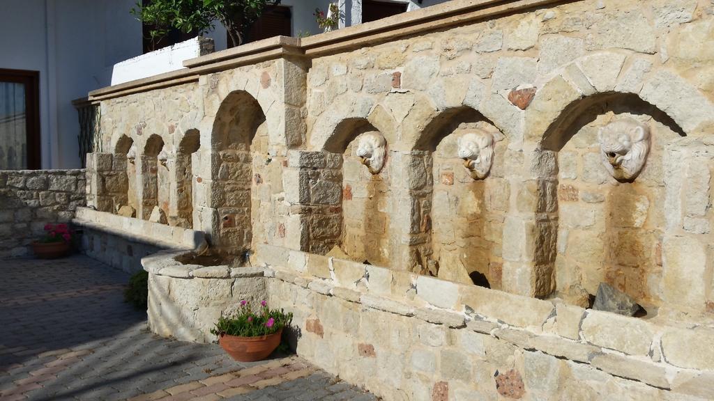 Amazones Village Suites Херсониссос Экстерьер фото